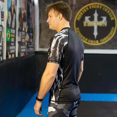 Men's Rash Guard (With Side Panel)